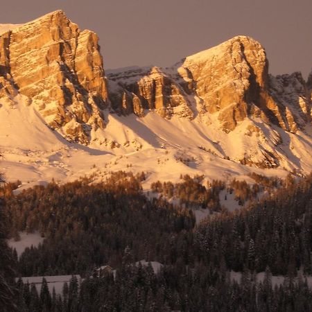 Rifugio Passo Staulanza Hotel Zoldo Alto Esterno foto