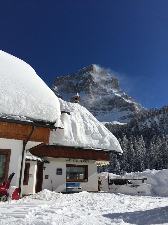 Rifugio Passo Staulanza Hotel Zoldo Alto Esterno foto