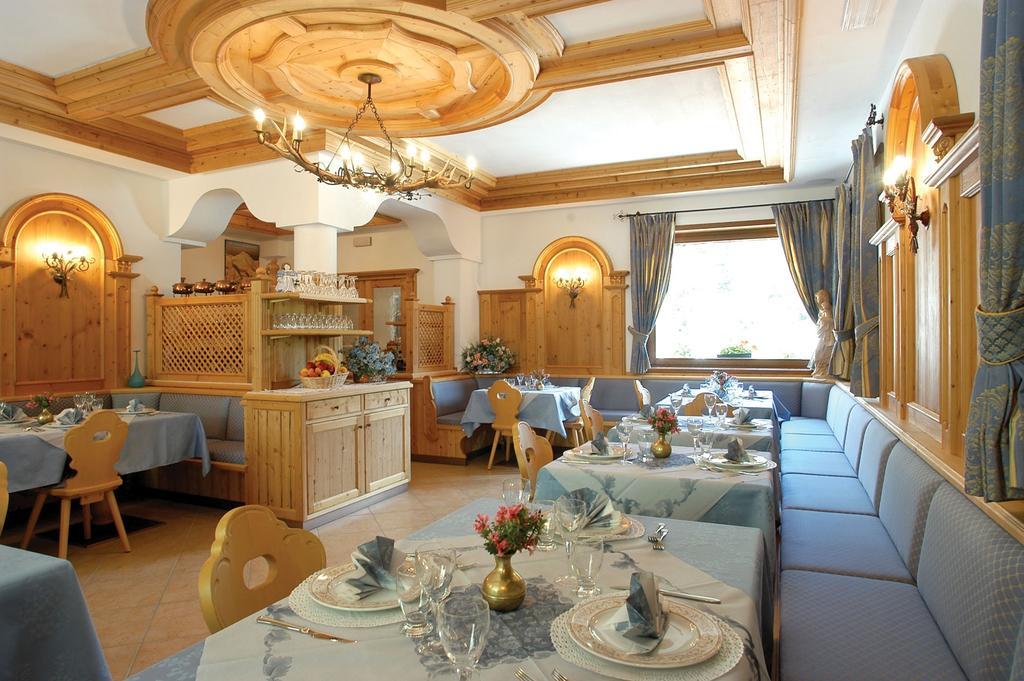 Rifugio Passo Staulanza Hotel Zoldo Alto Esterno foto